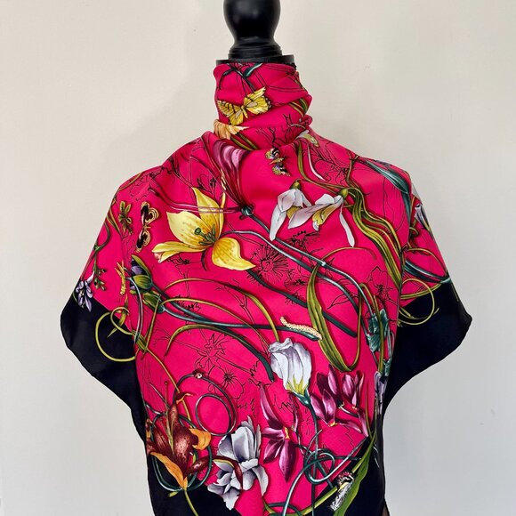 Gucci Silk Wrap Logo Flora Infinity Print Hot Pink Multicolor Scarf - Picture 16 of 16